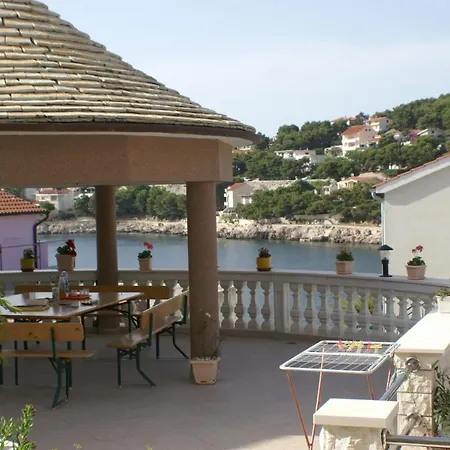 By The Sea Bilo, Primosten - 4202