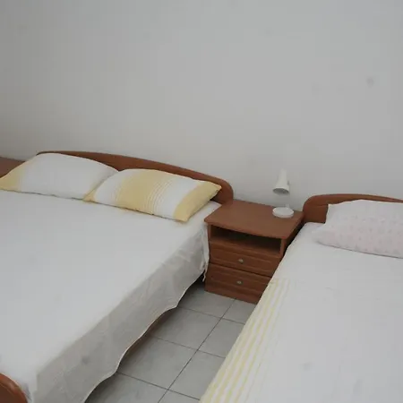 By The Sea Bilo, Primosten - 4202 Apartman Podgreben