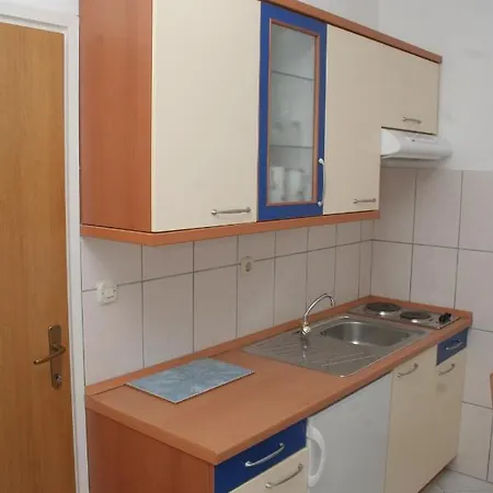 Apartman By The Sea Bilo, Primosten - 4202 Podgreben